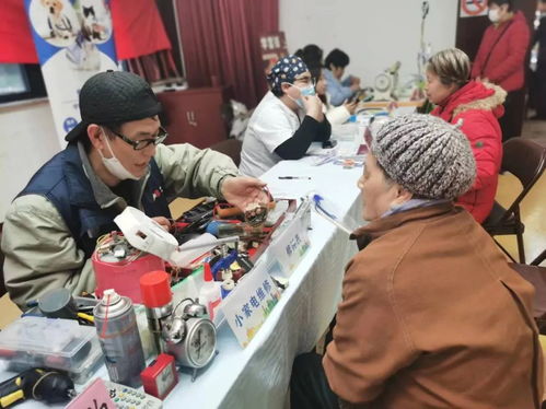 科技助老，智慧便民——仙霞慧生活學(xué)雷鋒活動獲居民點贊